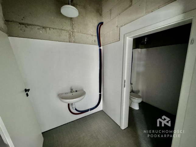 Lokal Wynajem Rzeszów Podpromie 4